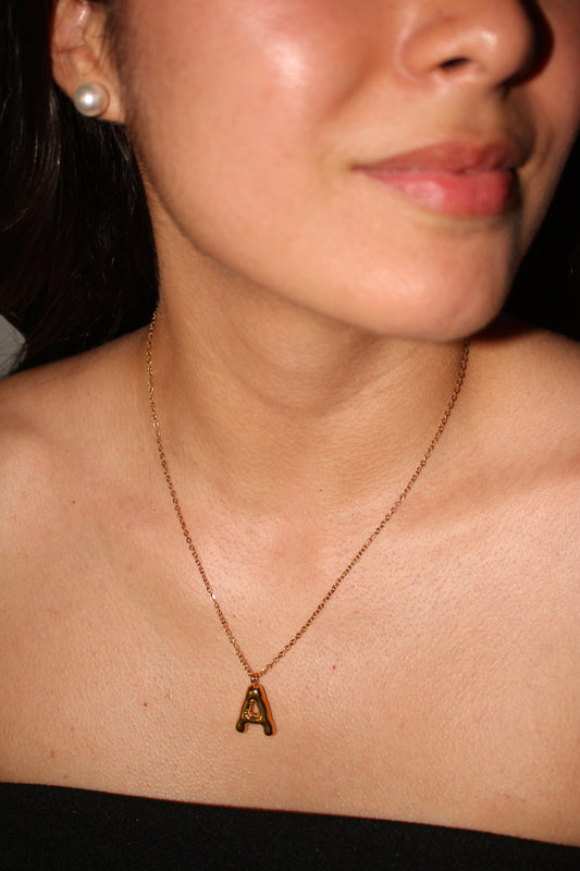 Collar Letra A